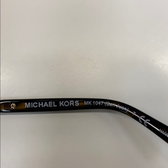 Michael Kors Sunglasses - Picture 5 of 5